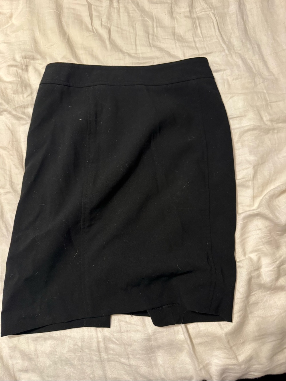 2 different women’s LOFT skirts Black Pencil Skirt 0 & 00 ($10/e)
